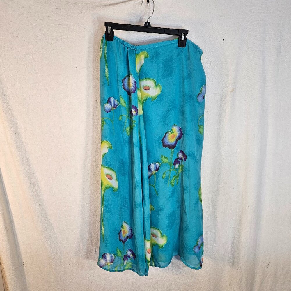 Synari Skirt for Women -- ITEM #2036